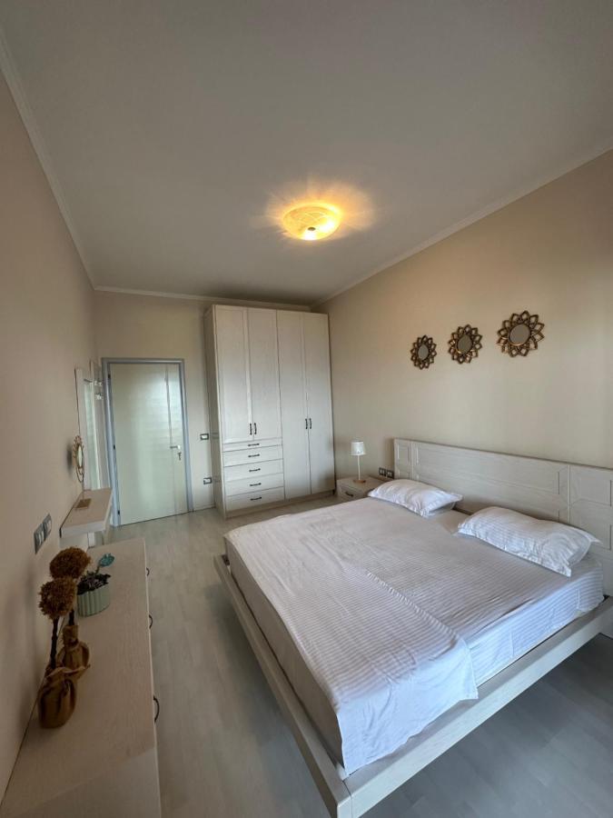 Luxury Penthouse B&E Daire Saranda Dış mekan fotoğraf