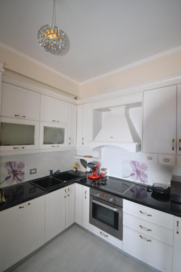 Luxury Penthouse B&E Daire Saranda Dış mekan fotoğraf