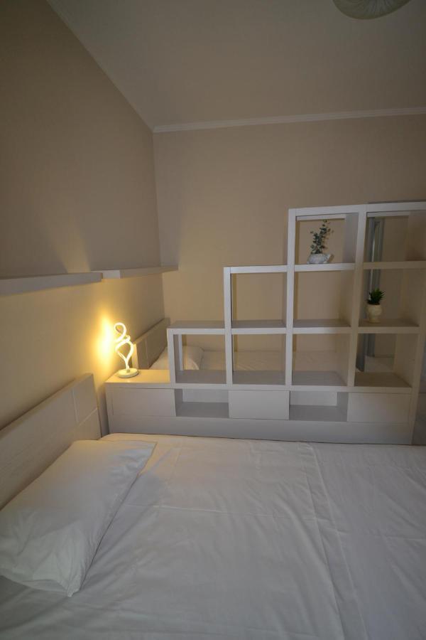 Luxury Penthouse B&E Daire Saranda Dış mekan fotoğraf