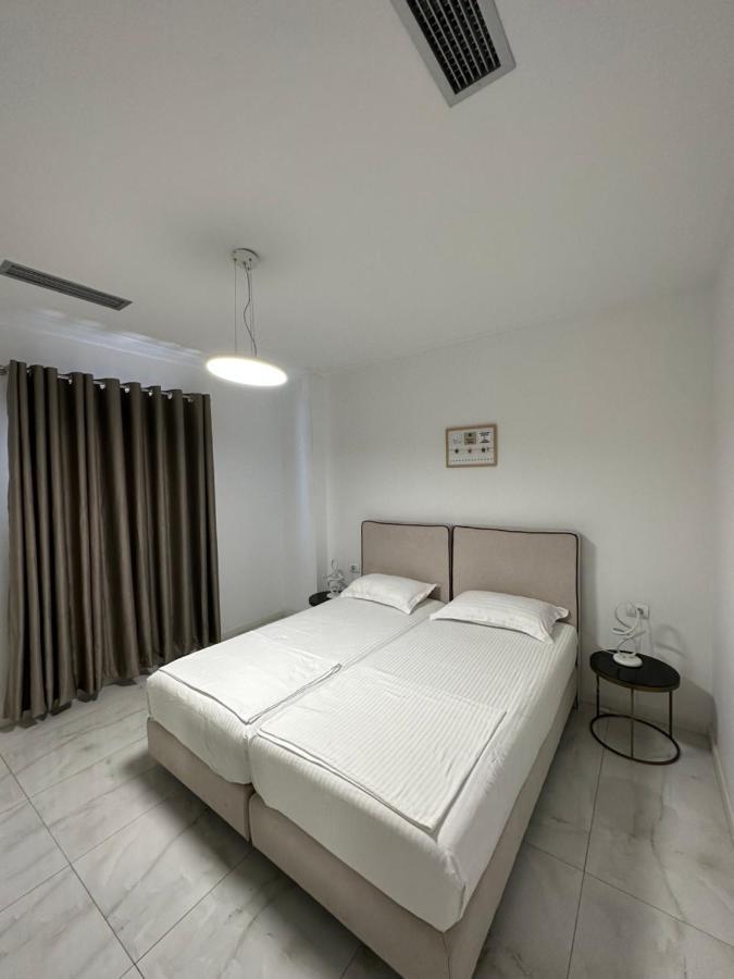 Luxury Penthouse B&E Daire Saranda Dış mekan fotoğraf
