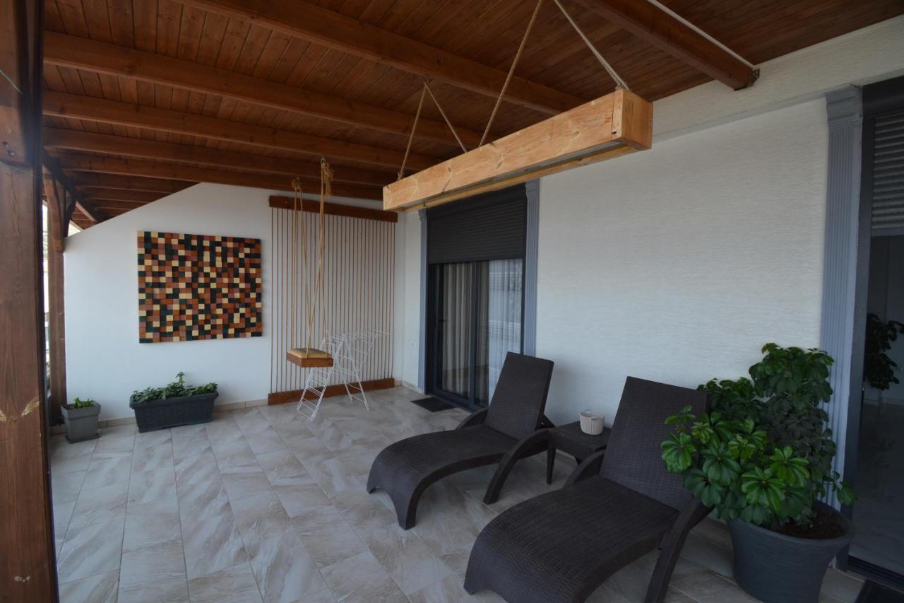 Luxury Penthouse B&E Daire Saranda Dış mekan fotoğraf
