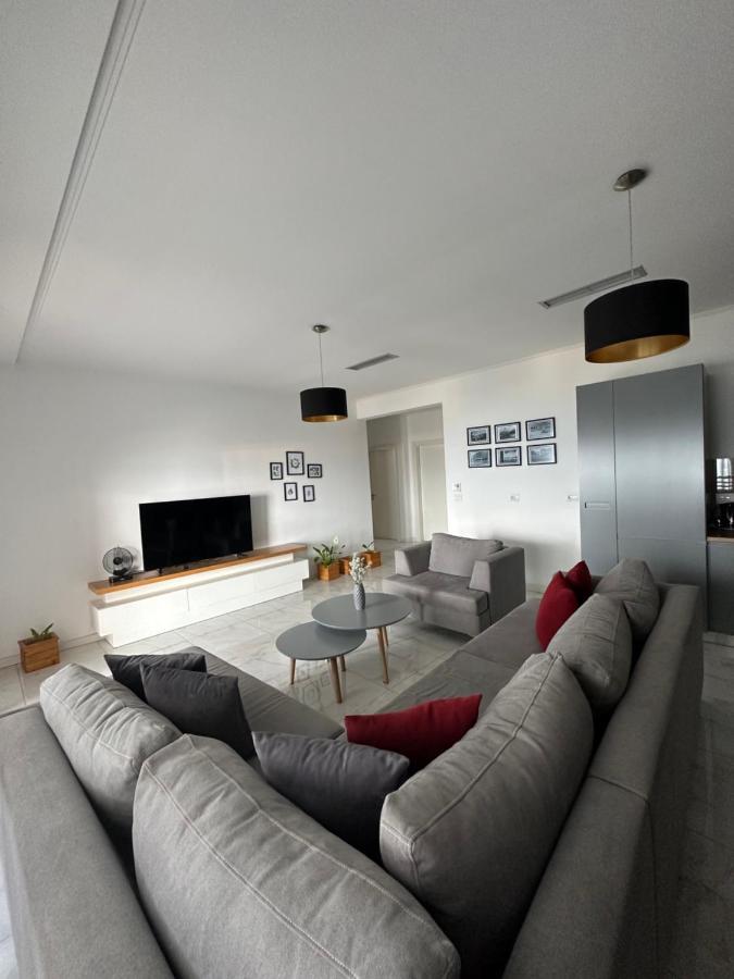 Luxury Penthouse B&E Daire Saranda Dış mekan fotoğraf