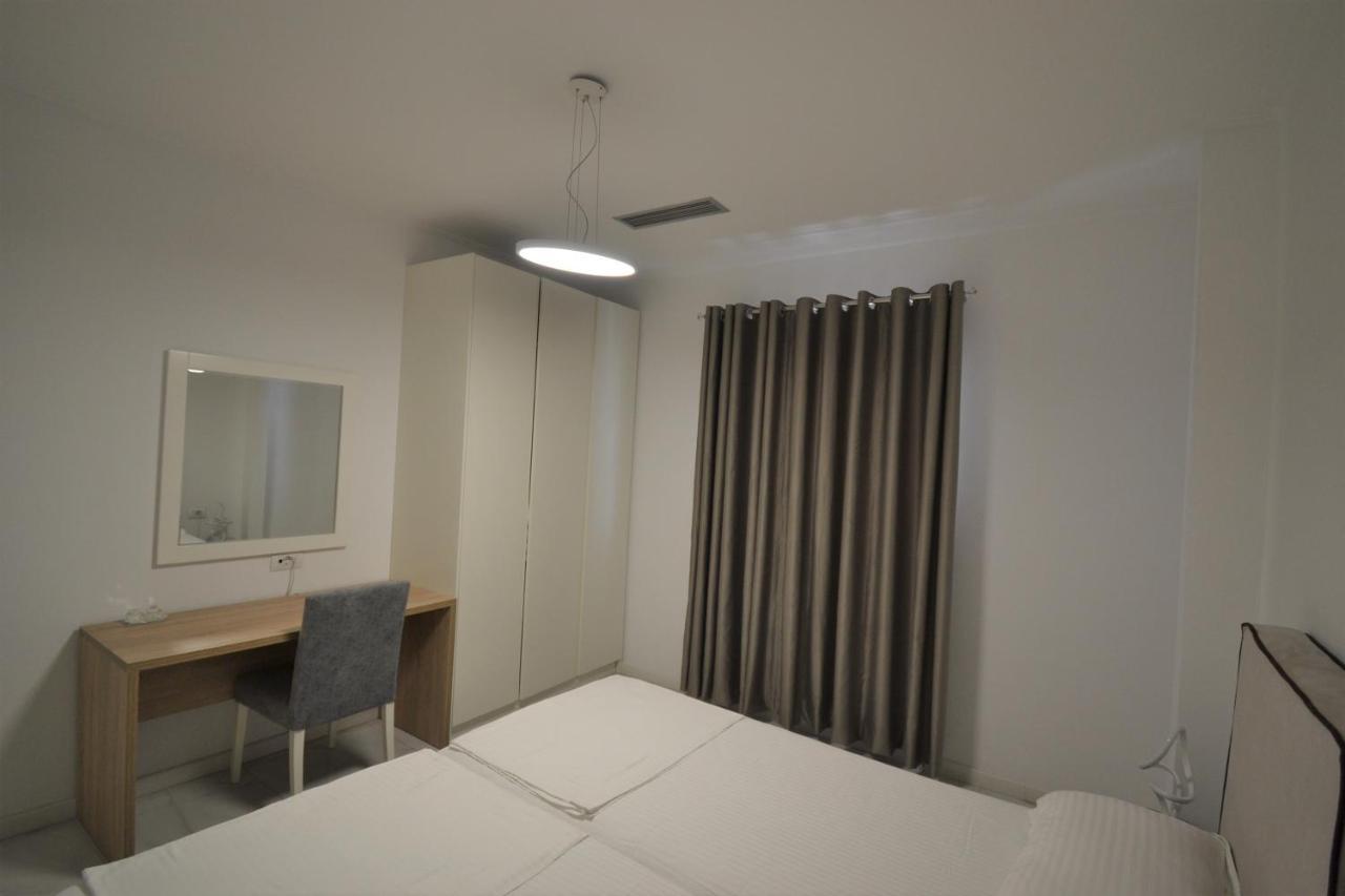 Luxury Penthouse B&E Daire Saranda Dış mekan fotoğraf